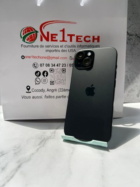 IPHONE 15 SIMPLE