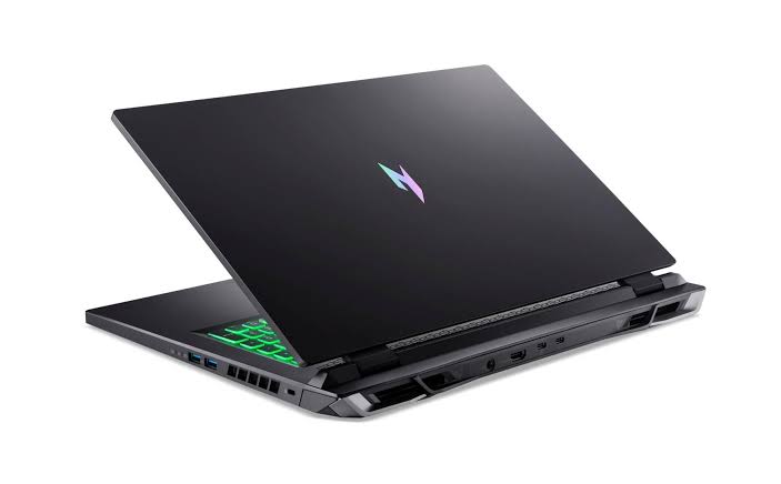 Acer Nitro 17.3 – Image 3